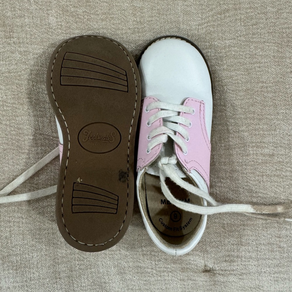 Footmates Size 9 GUC $20